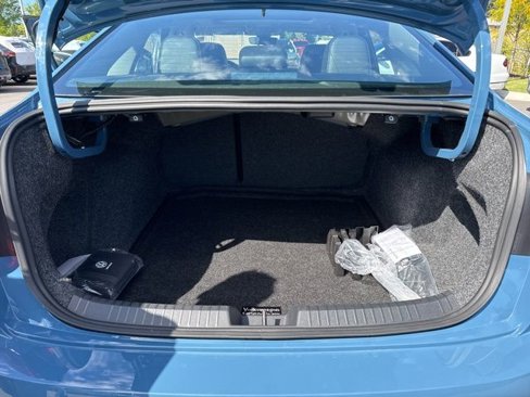 Certified 2025 Volkswagen Jetta SE image 28