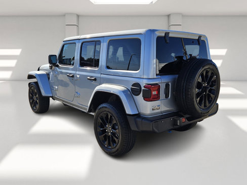 Certified 2024 Jeep Wrangler Unlimited Sahara image 3