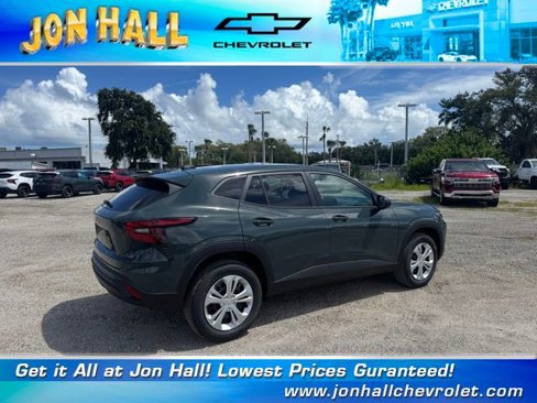New 2025 Chevrolet Trax LS w/ Driver Confidence Package image 12