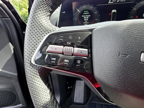 Used 2024 Nissan Ariya AWD image 20