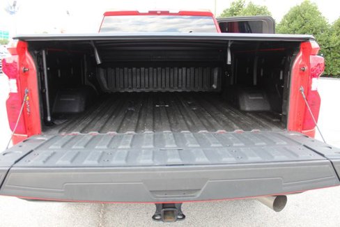 Used 2024 Chevrolet Silverado 2500 Custom w/ Custom Value Package image 17