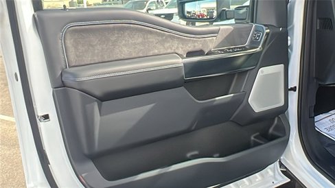 New 2025 Ford F350 Platinum image 18