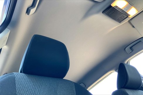 Certified 2025 Nissan Rogue SV image 25