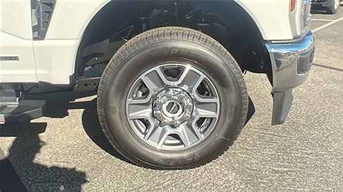 New 2026 Ford F250 XL image 10