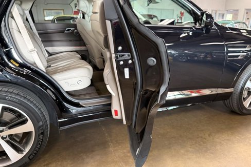 Used 2023 Genesis GV80 3.5T w/ Cargo Package image 70
