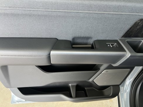 New 2025 Ford F250 Lariat w/ Lariat Ultimate Package image 17