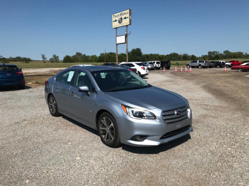 Used 2017 Subaru Legacy 2.5i Limited image 1