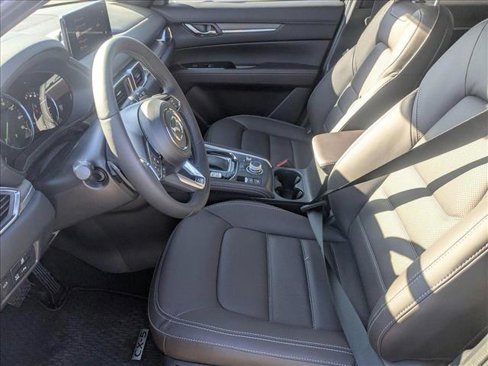 New 2025 MAZDA CX-5 Signature image 4