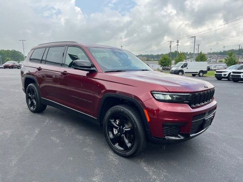 Used 2021 Jeep Grand Cherokee L Laredo image 7