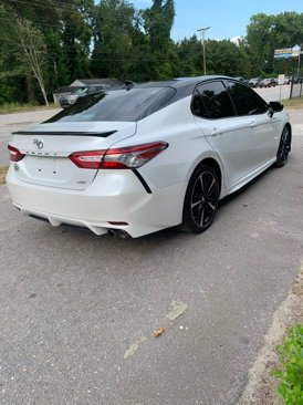 Used 2019 Toyota Camry XSE image 4
