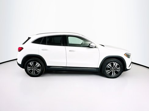Used 2025 Mercedes-Benz GLA 250 image 10
