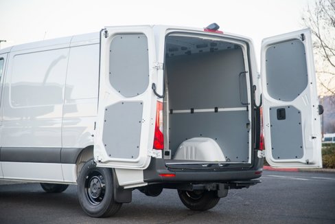 Used 2025 Mercedes-Benz Sprinter 2500 image 18