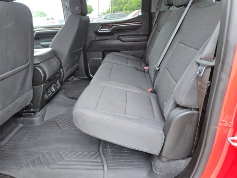 Used 2024 Chevrolet Silverado 1500 LT Trail Boss w/ Protection Package image 12