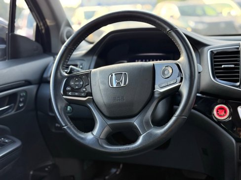 Used 2021 Honda Pilot Touring image 49