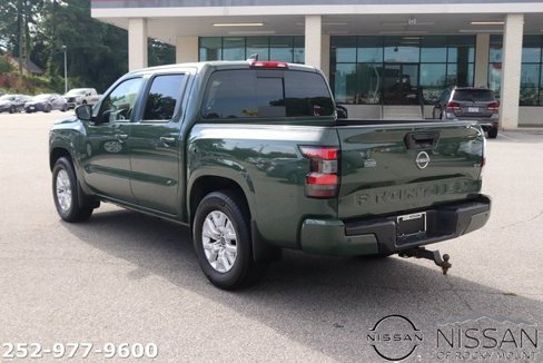 Used 2024 Nissan Frontier SV w/ SV Convenience Package image 5