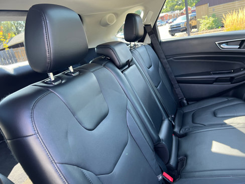 Used 2015 Ford Edge Titanium w/ Equipment Group 302A image 41