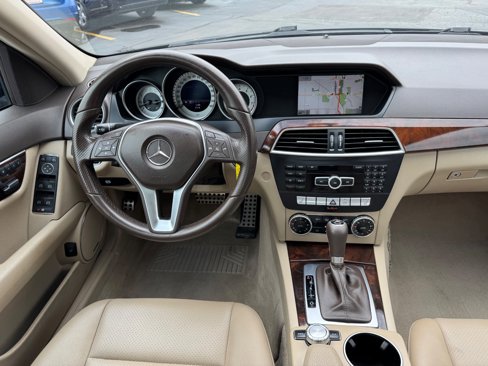 Used 2013 Mercedes-Benz C 300 4MATIC Sedan image 15