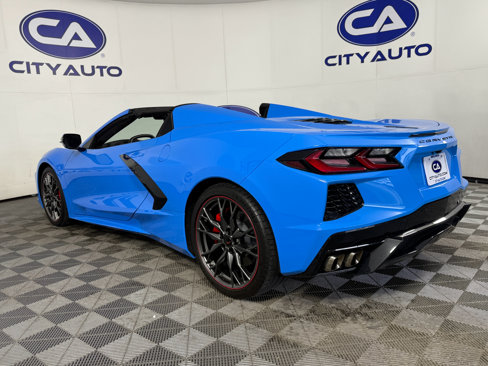 Used 2025 Chevrolet Corvette Stingray Convertible w/ 1LT image 6
