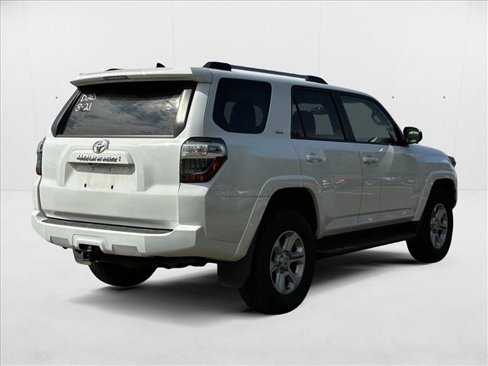 Used 2024 Toyota 4Runner SR5 image 5