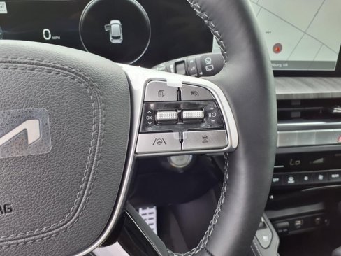 New 2025 Kia Telluride SX w/ SX Captain's Chair Package image 21