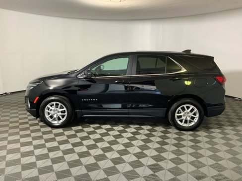 Used 2024 Chevrolet Equinox LT w/ LPO, Floor Liner Package image 12
