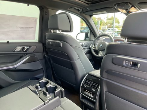 New 2026 BMW X5 M60i image 29