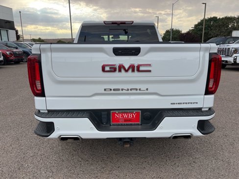 Used 2022 GMC Sierra 1500 Denali image 4