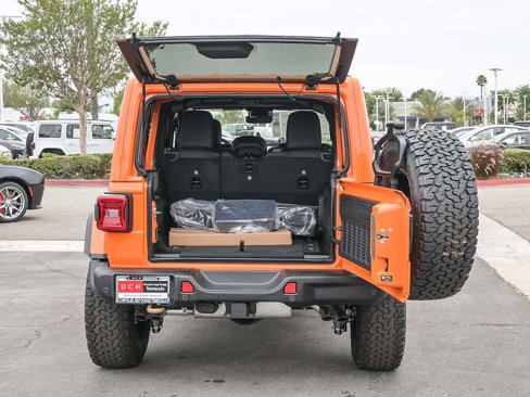 New 2025 Jeep Wrangler Unlimited Rubicon 392 image 34