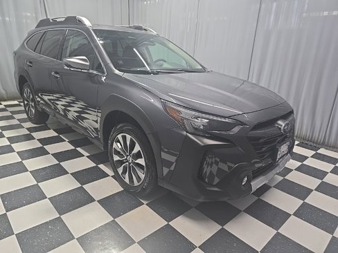 New 2025 Subaru Outback Touring XT image 3