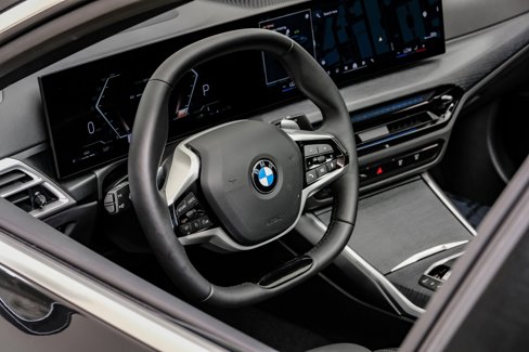 Used 2025 BMW 430i xDrive w/ Premium Package image 20