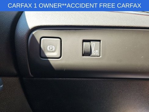 Used 2024 Buick Enclave Essence image 38