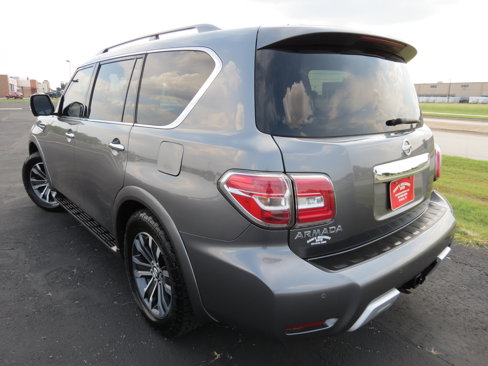 Used 2017 Nissan Armada SL w/ Interior Lighting Package image 5