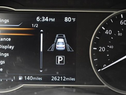 Used 2024 Nissan Versa SR image 27