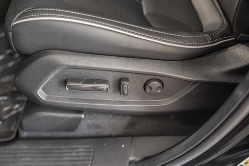 Used 2025 Honda Pilot Elite image 23