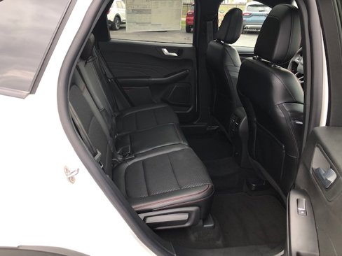 New 2025 Ford Escape ST-Line w/ Tech Pack #1 image 15