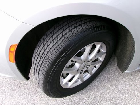 Used 2024 Chrysler Pacifica Touring-L image 7
