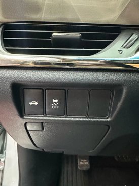 Used 2015 Toyota Avalon XLE image 10