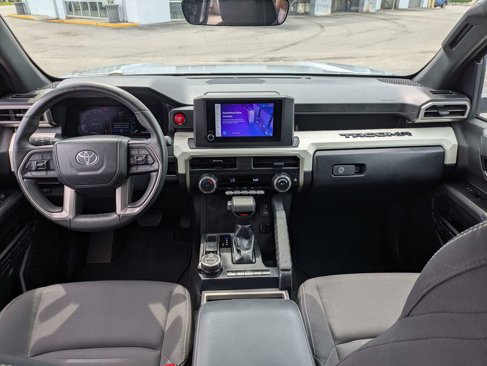 Used 2024 Toyota Tacoma TRD Off-Road image 29