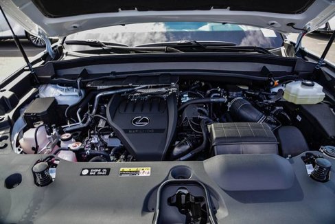 New 2026 Lexus TX 500h AWD image 15