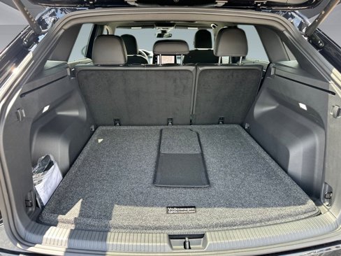New 2026 Volkswagen Atlas Cross Sport SEL image 27