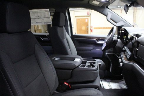 New 2026 GMC Sierra 1500 Elevation image 10