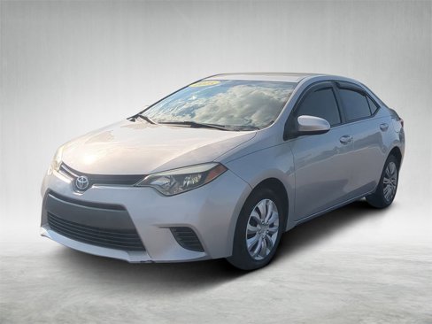 Used 2015 Toyota Corolla LE image 8