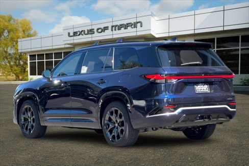 New 2026 Lexus TX 500h AWD image 3