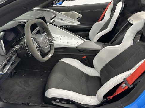 Used 2025 Chevrolet Corvette Z06 image 7
