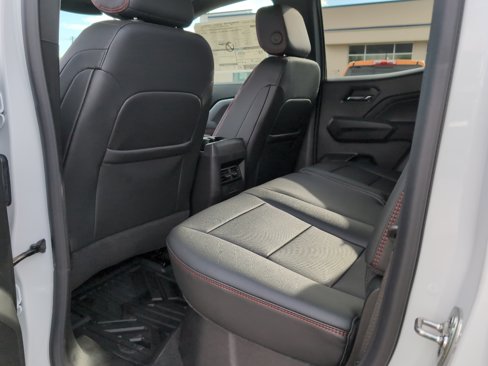 New 2025 Chevrolet Colorado Z71 w/ Technology Package image 31