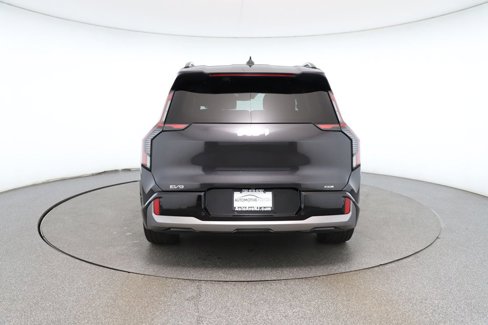 Used 2024 Kia EV9 GT-Line image 4