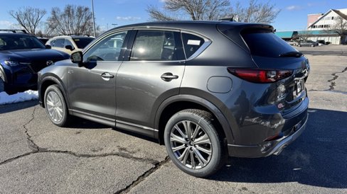 New 2025 MAZDA CX-5 Signature image 5