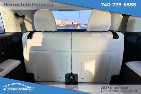 Used 2025 Hyundai Santa Fe Calligraphy image 26