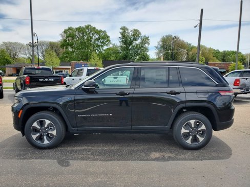 New 2025 Jeep Grand Cherokee Limited 4xe w/ Trailer Tow Package image 2