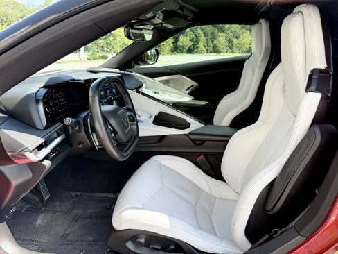 Used 2022 Chevrolet Corvette Stingray Preferred Cpe w/ Body-Color Dual Roof Package image 35